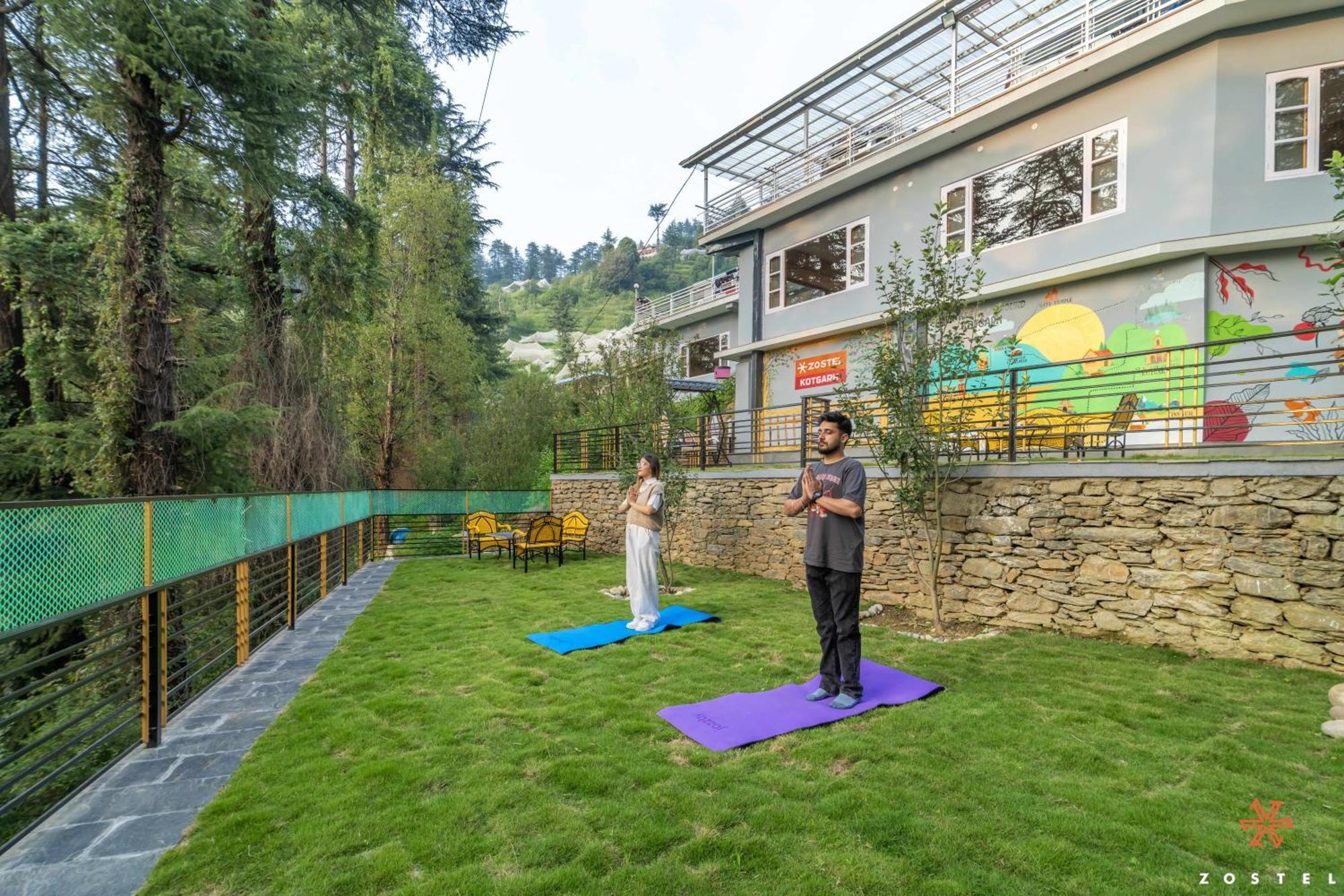 Zostel Kotgarh, Narkanda Extérieur photo